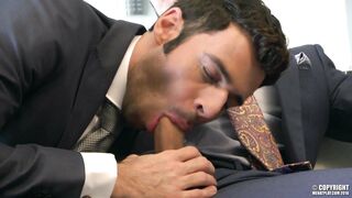 Score (Dario Beck, Hector De Silva) 2016