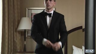 The Groomsmen 1 Darin Silvers, Roman Todd