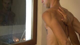 Latin Lover Rafael Carreras Bathes Leo Helios