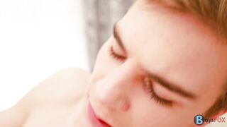 Twink butt plug fun with sexy Marek